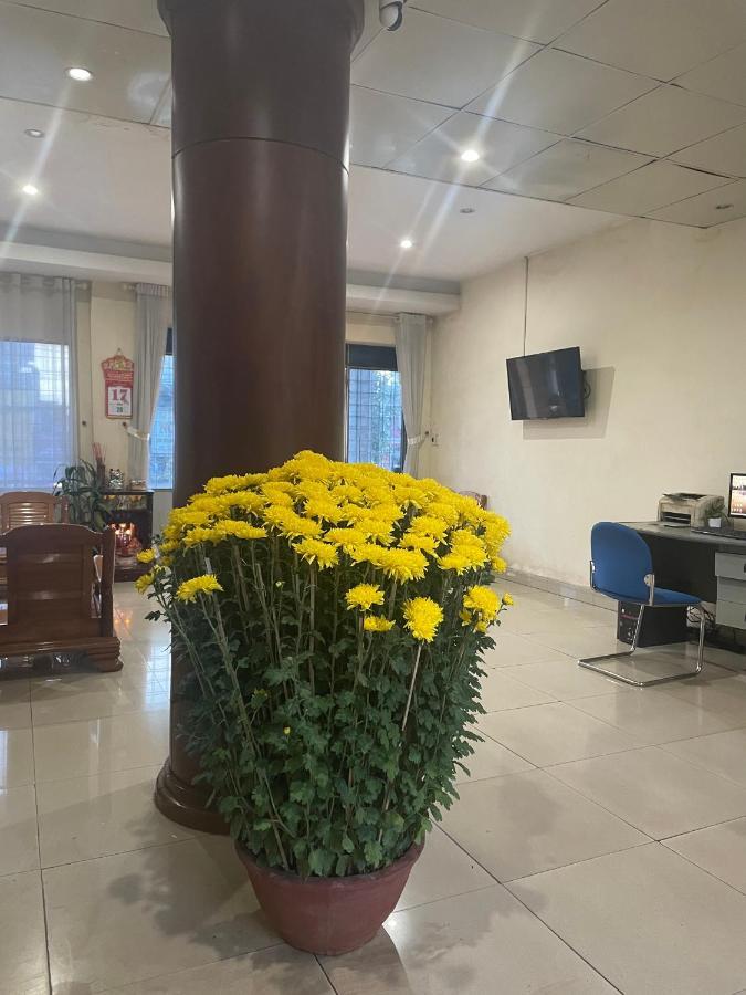 Hung Vuong Hotel Pleiku Luaran gambar