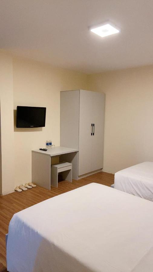 Hung Vuong Hotel Pleiku Luaran gambar