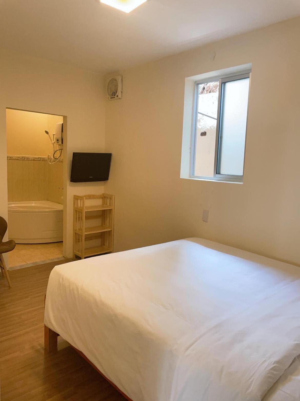 Hung Vuong Hotel Pleiku Luaran gambar