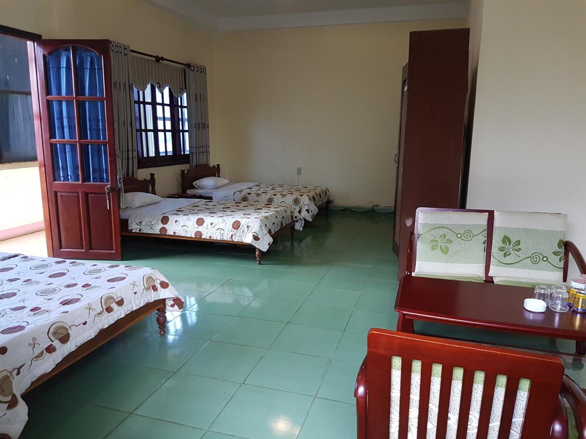 Hung Vuong Hotel Pleiku Luaran gambar