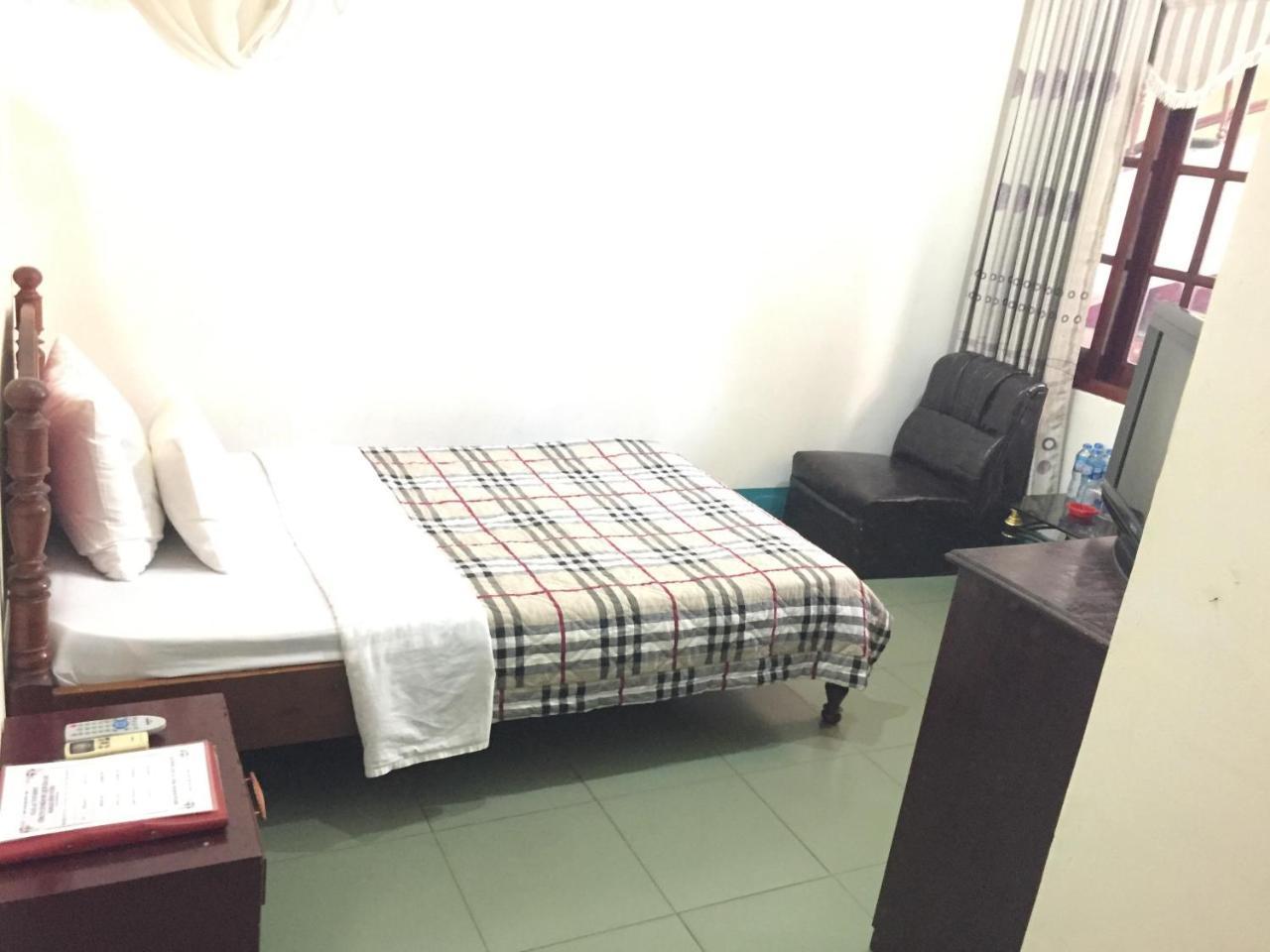 Hung Vuong Hotel Pleiku Luaran gambar